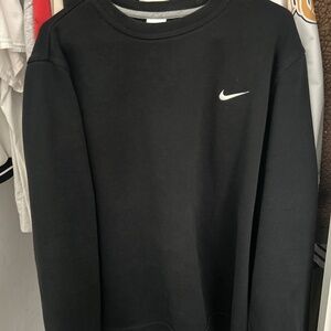 Nike logo sweatshirt